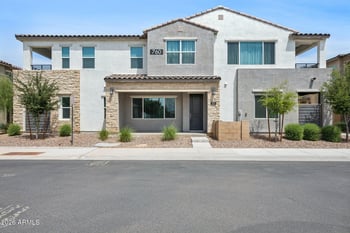 760 Doral Ave #101, Gilbert, AZ 85297