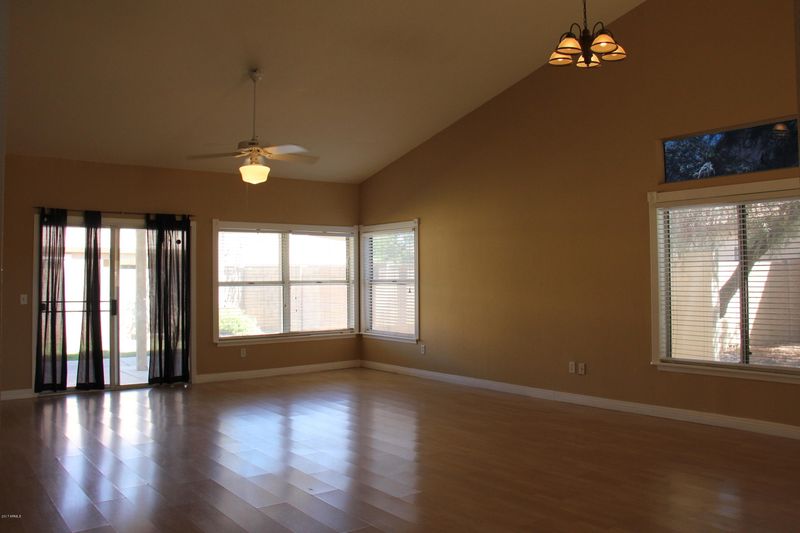 760 E Sheffield Ave, Gilbert, AZ 85296