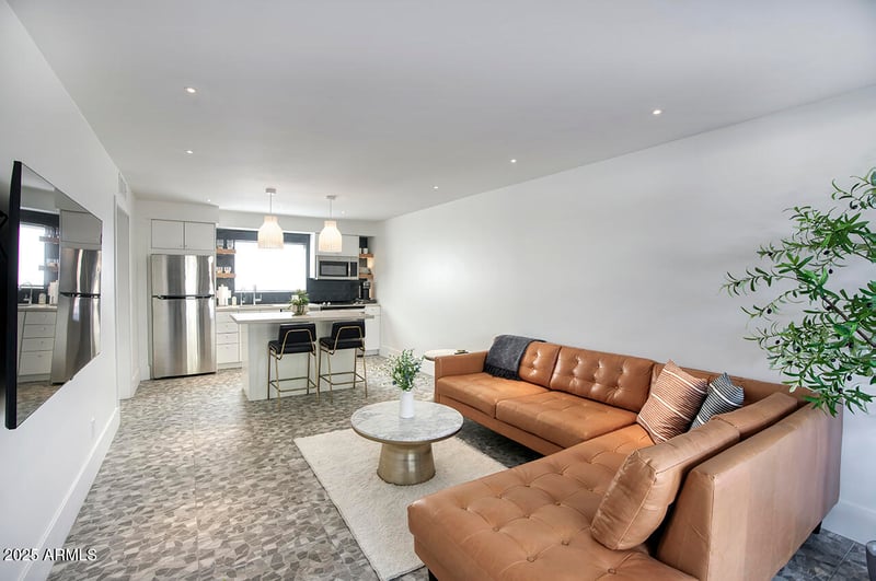 7601 2nd St #13, Scottsdale, AZ 85251