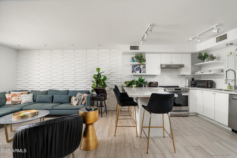 7601 2nd St #20, Scottsdale, AZ 85251