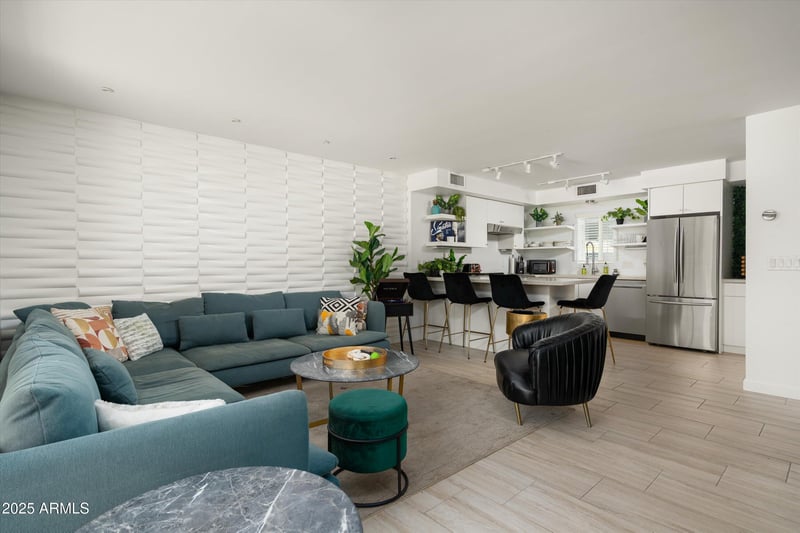 7601 2nd St #20, Scottsdale, AZ 85251