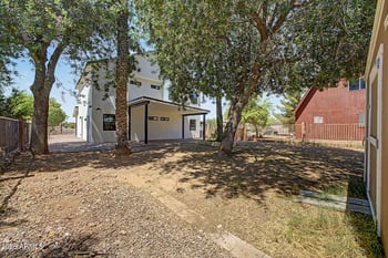 7601 59th Ln, Glendale, AZ 85301