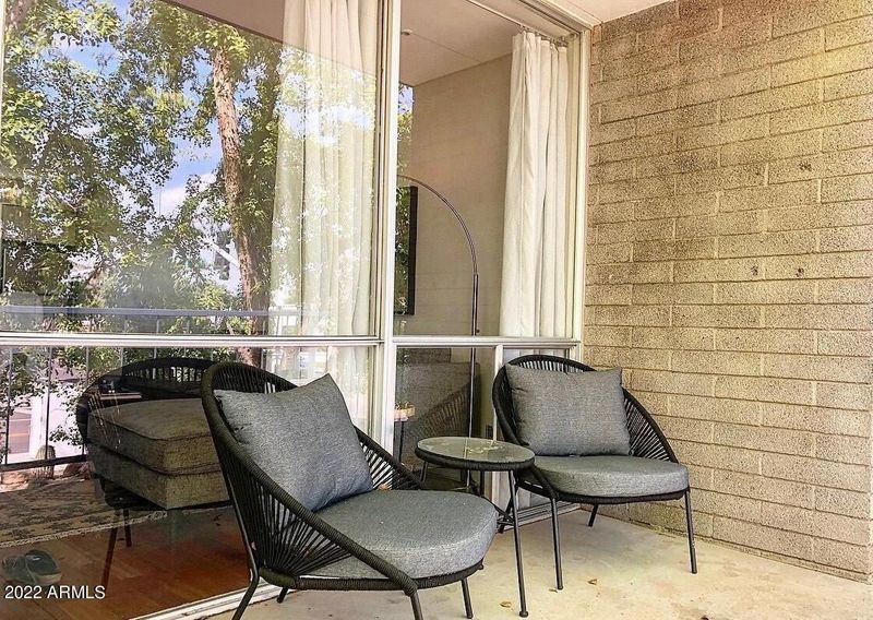 7601 E 2nd St #2, Scottsdale, AZ 85251