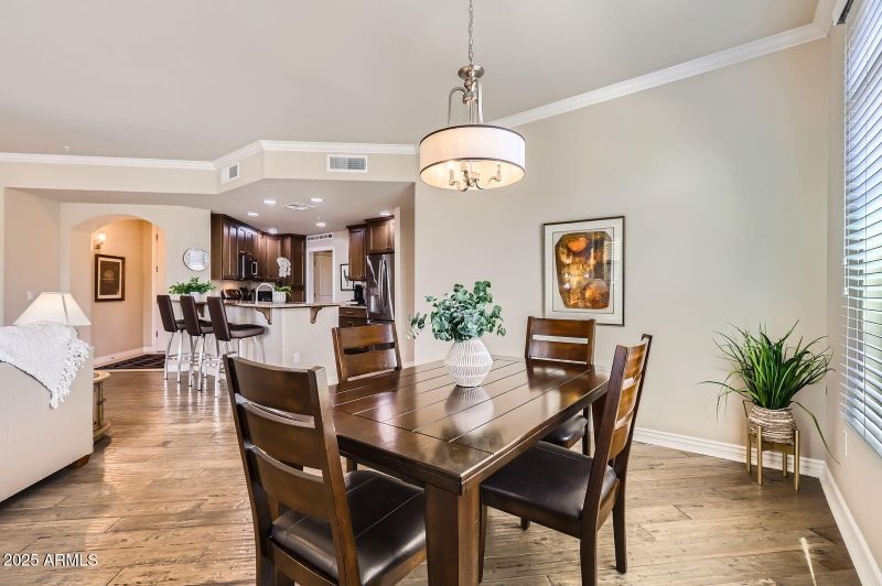 7601 E Indian Bend Rd #2011, Scottsdale, AZ 85250
