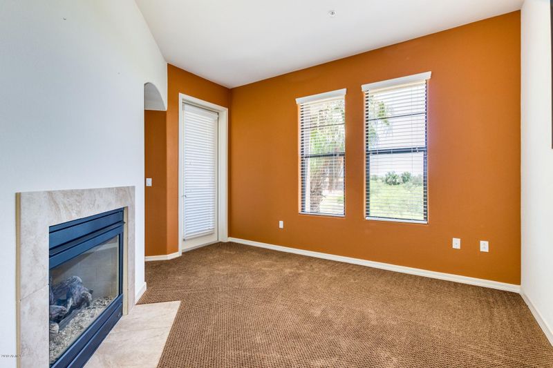 7601 E Indian Bend Rd #3035, Scottsdale, AZ 85250