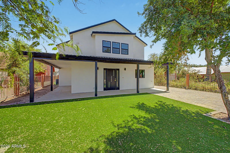 7601 N 59th Ln N, Glendale, AZ 85301