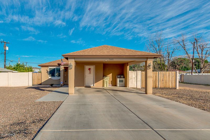 7601 N 60th Ave, Glendale, AZ 85301