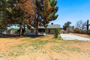 7601 N Citrus Rd, Waddell, AZ 85355
