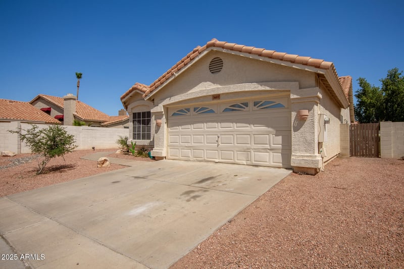 7603 Oraibi Dr, Glendale, AZ 85308