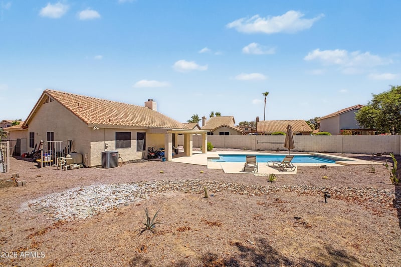 7603 Oraibi Dr, Glendale, AZ 85308