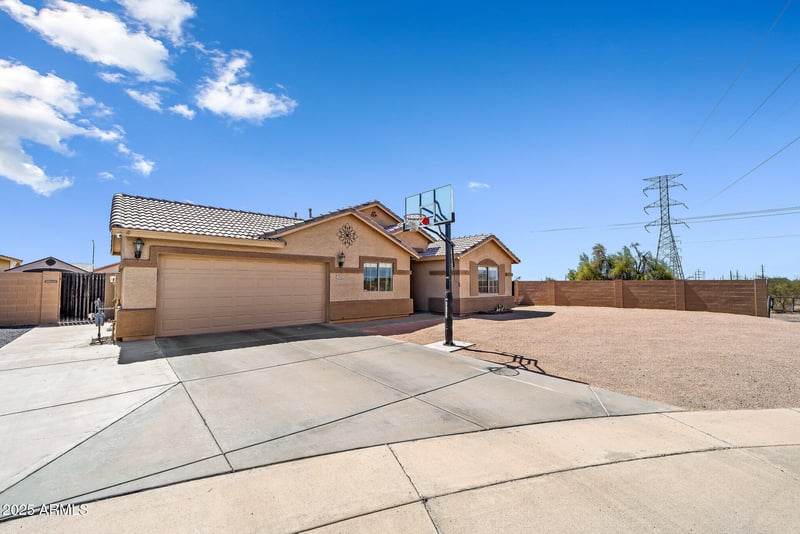7605 Des Moines Cir, Mesa, AZ 85207