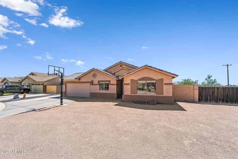 7605 Des Moines Cir, Mesa, AZ 85207