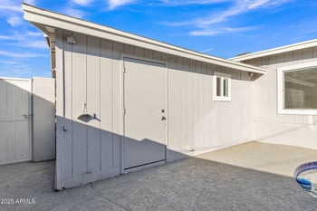 7607 42nd Ln, Phoenix, AZ 85051