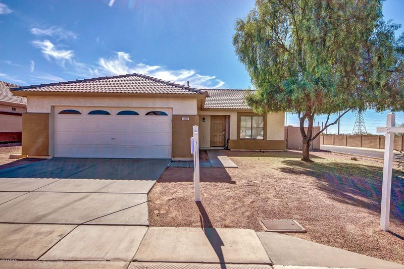 7607 E Downing St, Mesa, AZ 85207