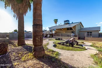 7607 Osborn Rd, Phoenix, AZ 85033