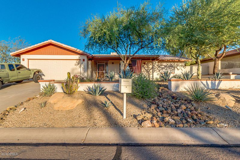 7607 S 41st St, Phoenix, AZ 85042