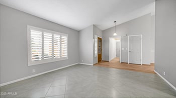 7608 Dahlia Dr, Peoria, AZ 85381