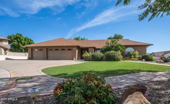 7608 Dahlia Dr, Peoria, AZ 85381