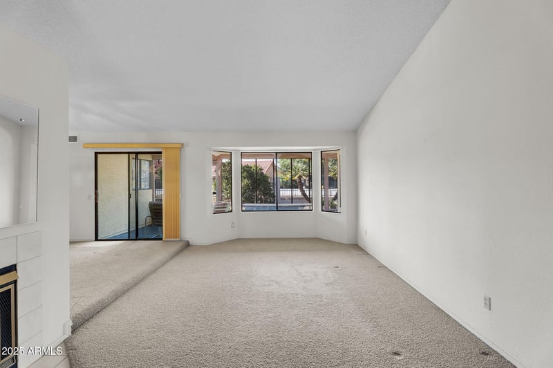 7608 Mcrae Way, Glendale, AZ 85308