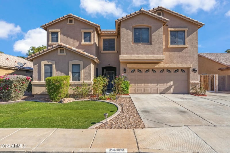 7609 51st Dr, Glendale, AZ 85301