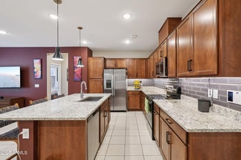 761 Furness Dr #101, Gilbert, AZ 85297