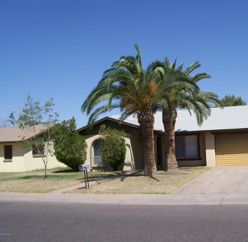 7610 W Mackenzie Dr, Phoenix, AZ 85033