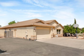 7612 N 81st Ln, Glendale, AZ 85303