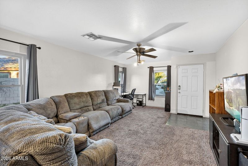 7612 S 64th Ln, Laveen, AZ 85339