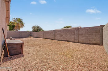 7613 Dover St, Mesa, AZ 85207