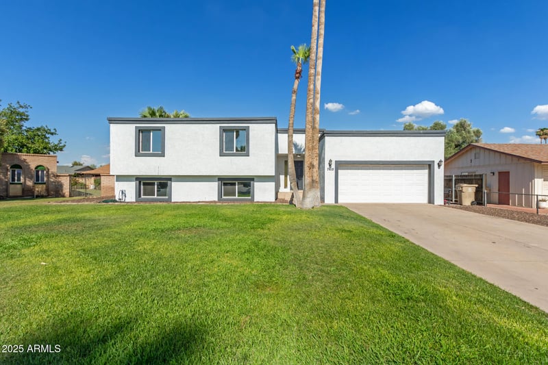 7615 47th Dr, Glendale, AZ 85301