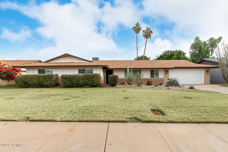 7615 N 33rd Dr, Phoenix, AZ 85051