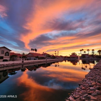 7615 W Julie Dr, Glendale, AZ 85308