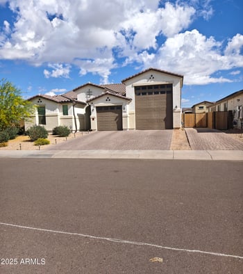 7616 Jones Ave, Phoenix, AZ 85043