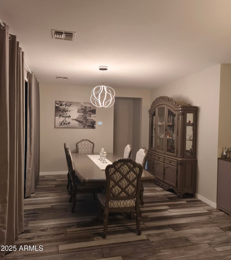 7616 Jones Ave, Phoenix, AZ 85043