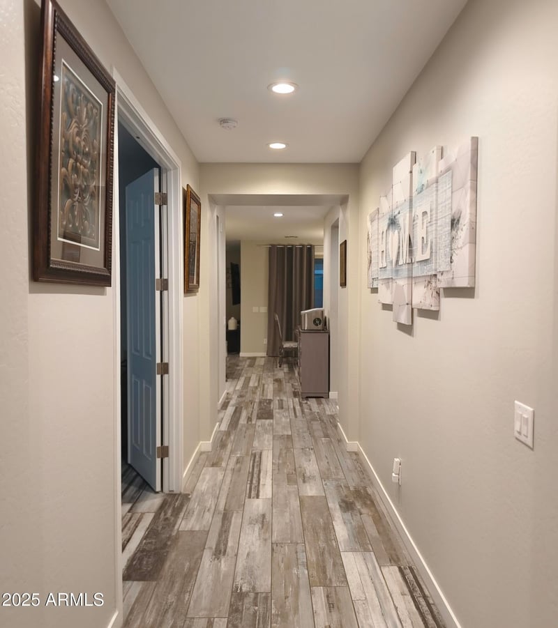 7616 Jones Ave, Phoenix, AZ 85043