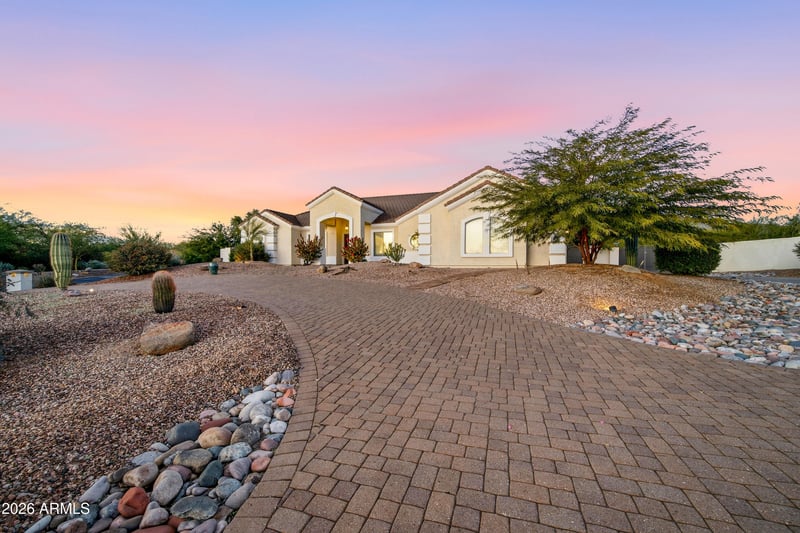 7618 E Presidio St, Mesa, AZ 85207