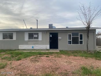 7619 Clarendon Ave, Phoenix, AZ 85033