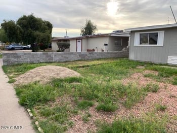 7619 Clarendon Ave, Phoenix, AZ 85033