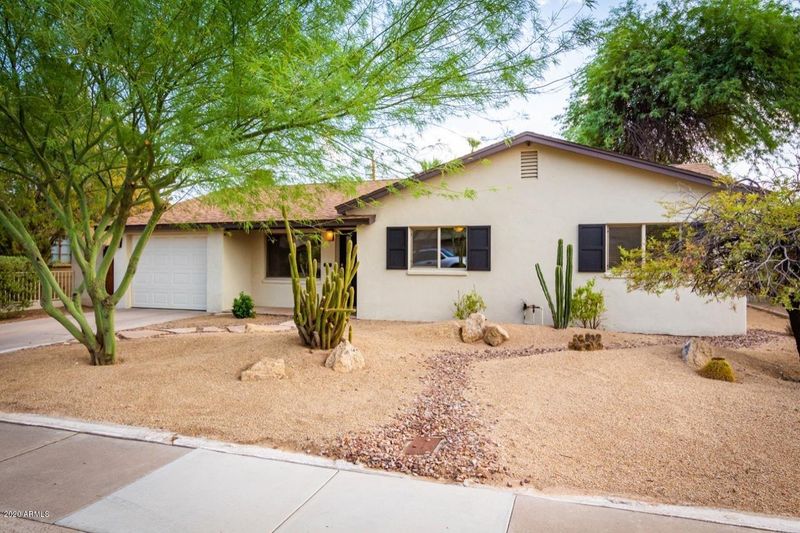 7619 E Pinchot Ave, Scottsdale, AZ 85251