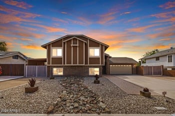 7619 Surrey Ave, Peoria, AZ 85381