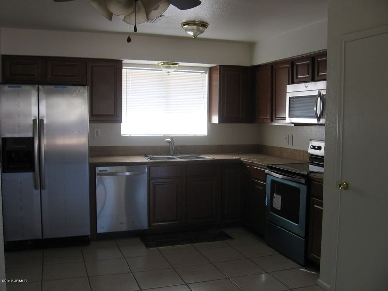 762 N 96th Pl, Mesa, AZ 85207