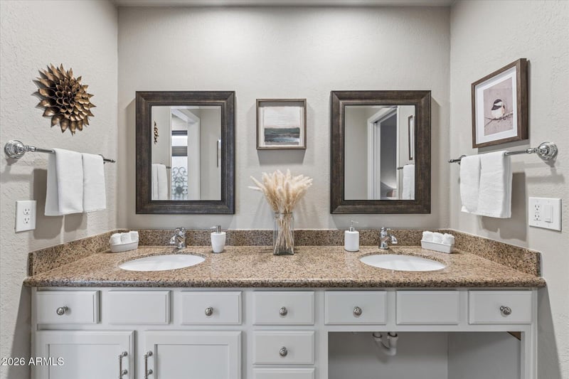 7621 E Vista Dr, Scottsdale, AZ 85250