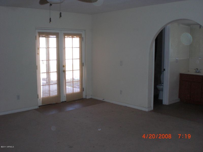 7621 S 1st Dr, Phoenix, AZ 85041
