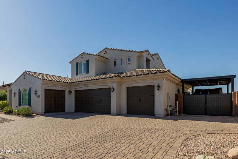 7622 Knoll St, Mesa, AZ 85207