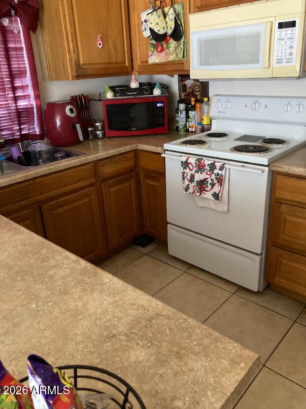 7623 W Pierson St, Phoenix, AZ 85033