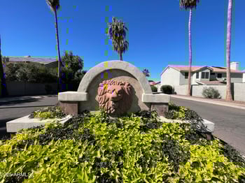 7624 Mauna Loa Ln, Peoria, AZ 85381