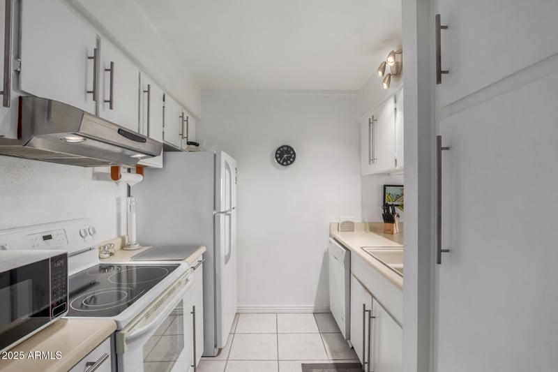 7625 Camelback Rd #206A, Scottsdale, AZ 85251