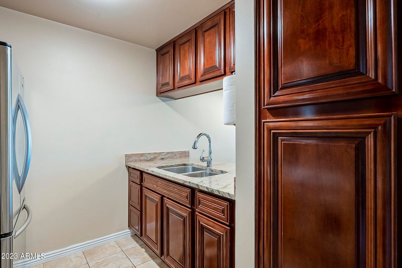 7625 E Camelback Rd #106A, Scottsdale, AZ 85251