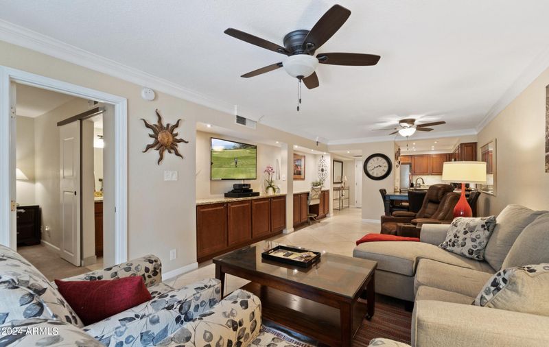 7625 E Camelback Rd #120, Scottsdale, AZ 85251