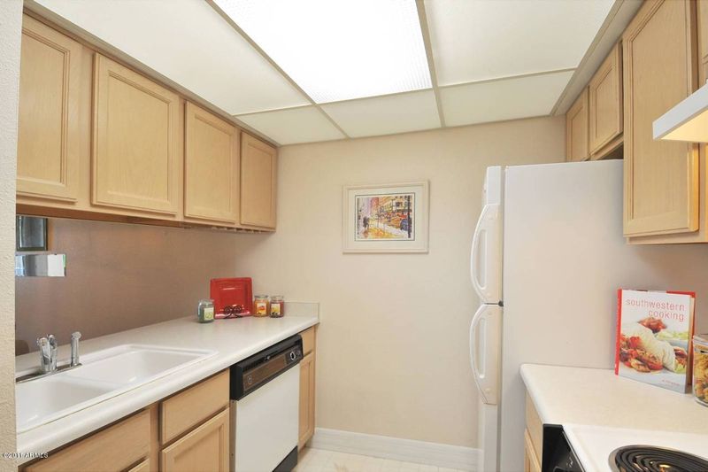 7625 E Camelback Rd #338B, Scottsdale, AZ 85251